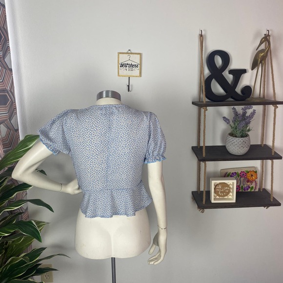 Princess Polly Light Blue Ditsy Floral Print Blouse - Picture 6 of 6